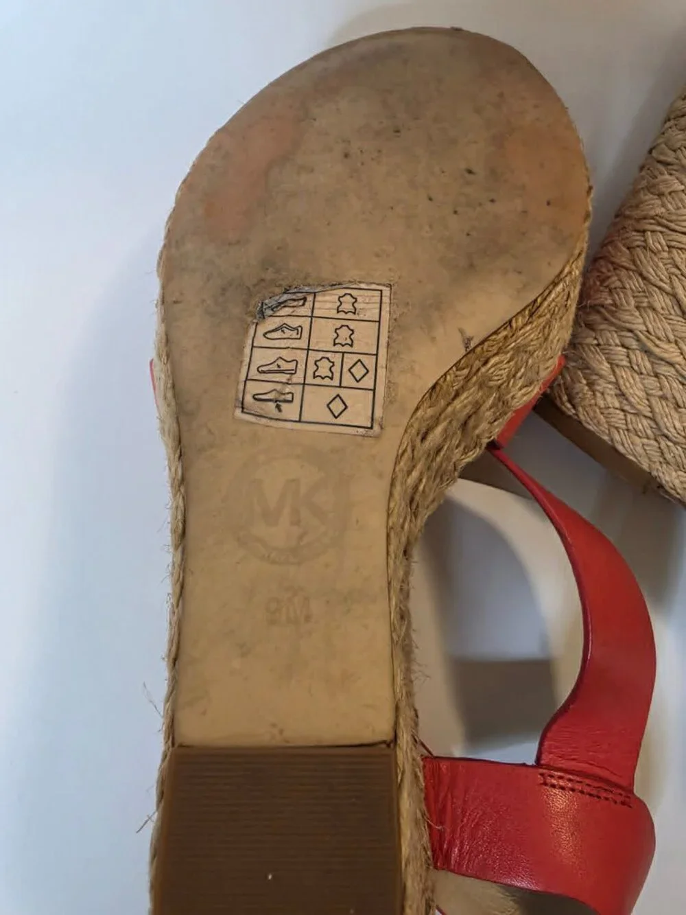 Michael Kors Leather Coral Espadrille Wedge Sandals – Size 9